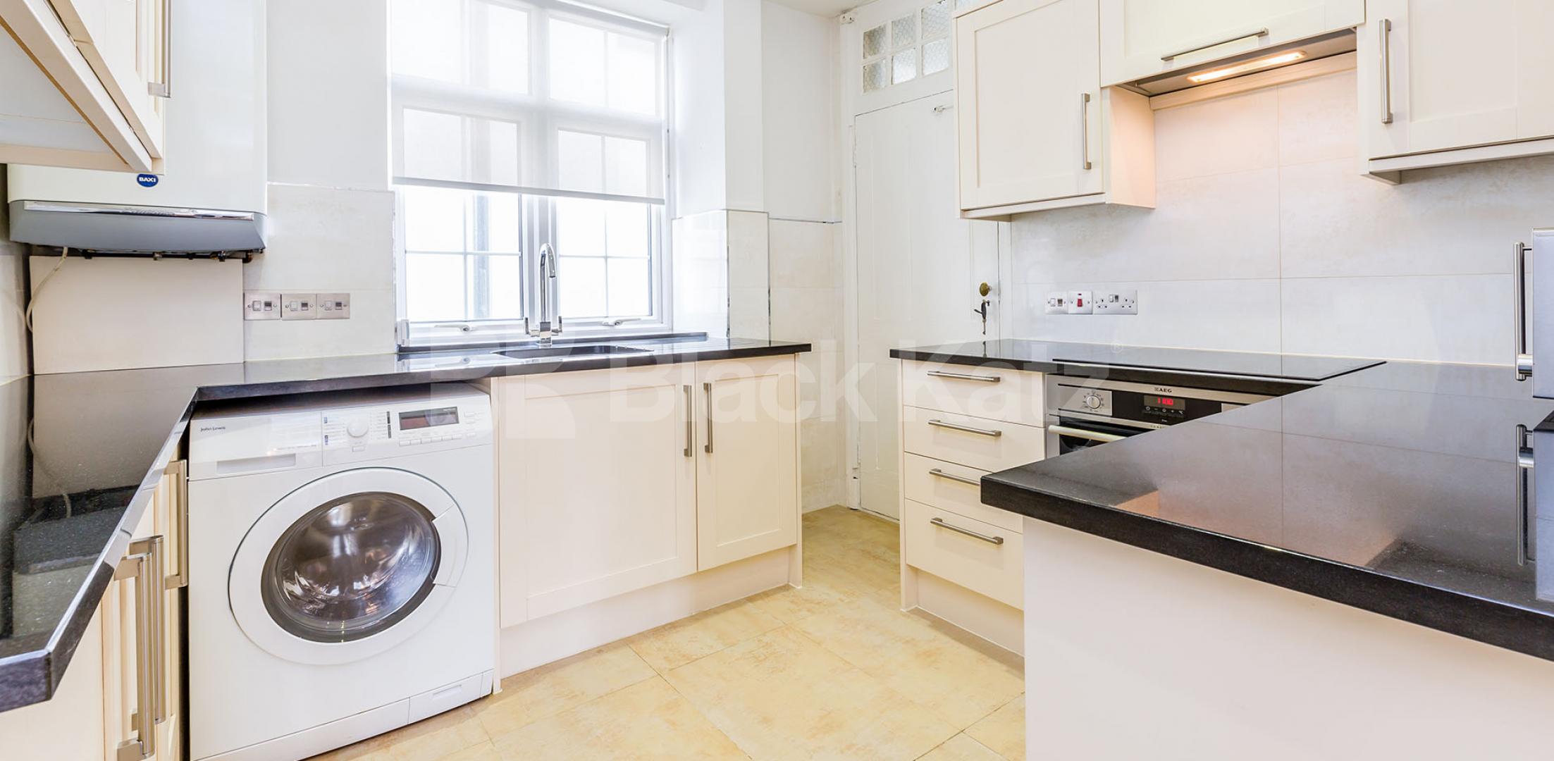 Recently refurbished spacious 2 bed with modern kitchen mins to regents park Northwick Terrace, St Johns Wood / Maida Vale